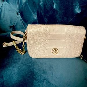 Tory Burch blush crossbody with elegant chain